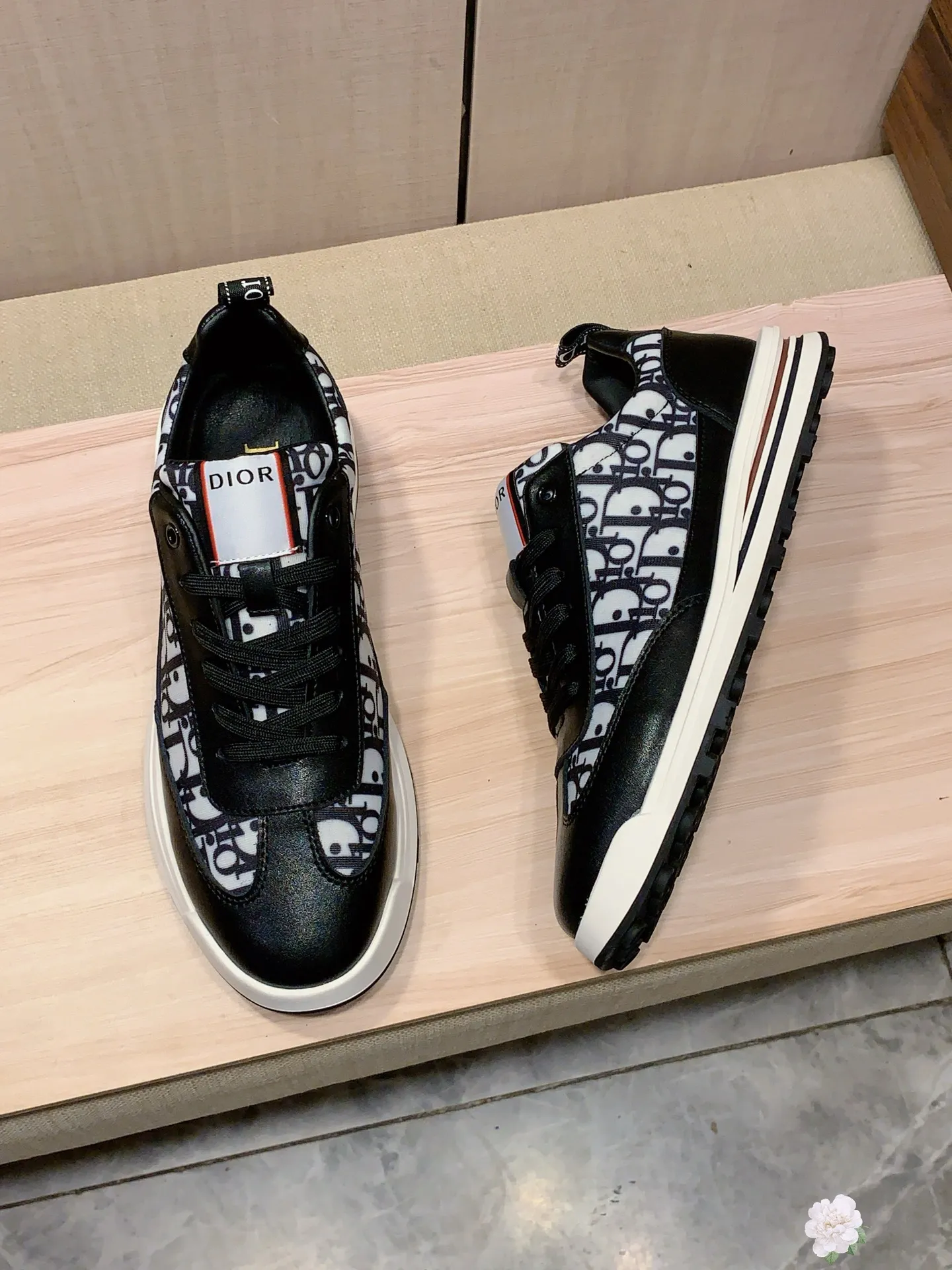 Men's men's shoes 💰442💰💰🎩🎩[Lightning][Lightning] "Dior DIOR*" latest • popular casual shoes, top brand [seduce] luxury ~ purchasing agency, top ~ quality. [Strong] The upper is made of imported breathable cowhide with material ➕ breathable sheepskin feet (•) and fine workmanship. The original stylish and stylish soft rubber wear-resistant and non-slip outsole is light and comfortable on the feet. The real thing looks better when photographed in person. 004: code: 38-44, 2️⃣ colors selected